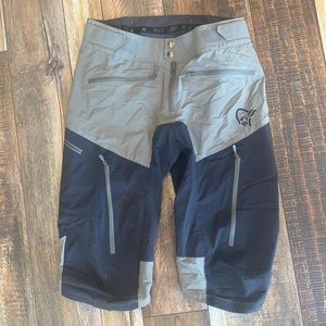 Men’s norrona mountain bike shorts